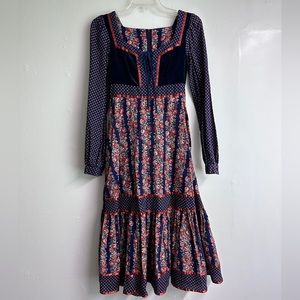 Vintage 70s Gunne Sax long sleeve midi dress size 7 dark blue velvet & rust trim